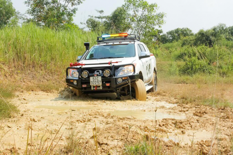 Mazda BT-50 độ cực chất