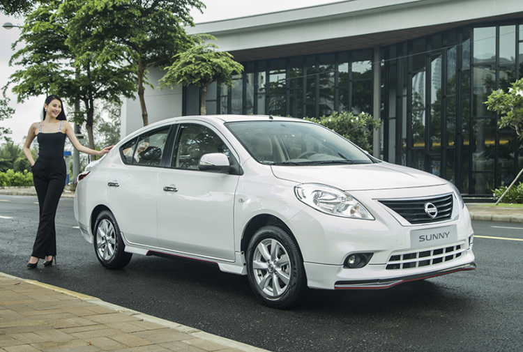 Nissan Sunny Premium S – chiếc sedan nhỏ nhắn, kinh tế dành cho gia đình
