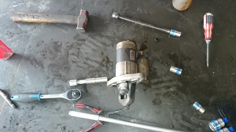 DIY: Ký sự Mazda RX-8!!! Up hình độ động cơ trang 20 DIY: Ký sự Mazda RX-8!!! Up hình độ động cơ trang 20