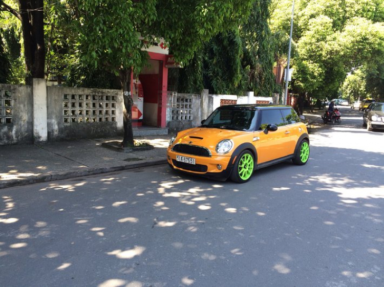 Phải lòng người tình nhỏ Mini cooper S R56 2008