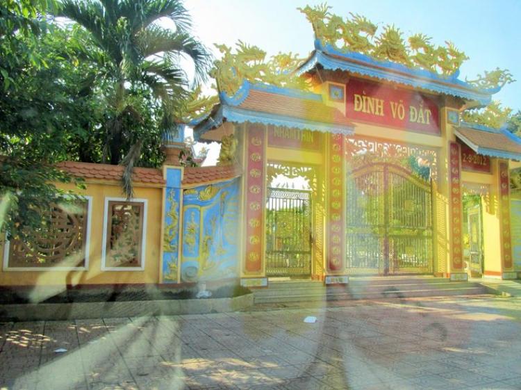 Chuyến du lịch hè 2014 biển và núi của nhà em. Chuyến du lịch hè 2014 biển và núi của nhà em.