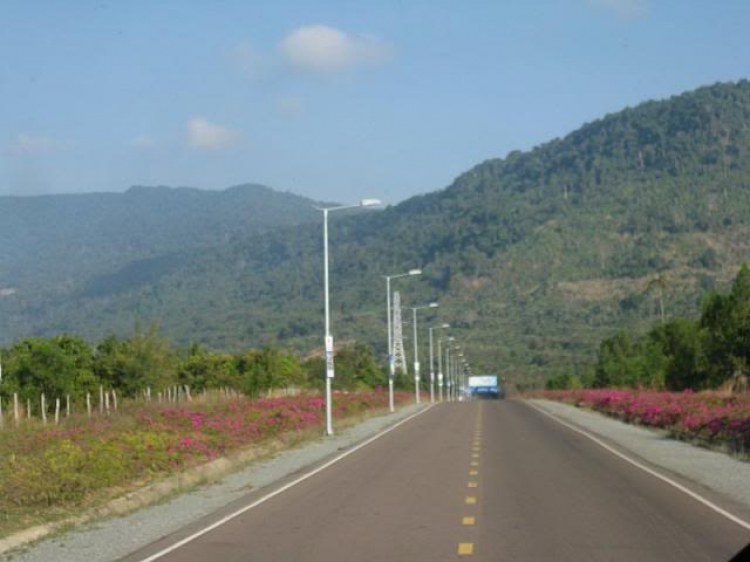 Đầu Năm : Khám phá thành phố cổ Kampot - KamPuChia Đầu Năm : Khám phá thành phố cổ Kampot - KamPuChia