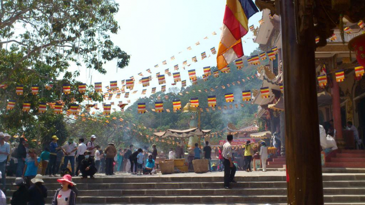 5 anh em VCC đi chùa Bà Tây Ninh đầu năm 15/02/2014
