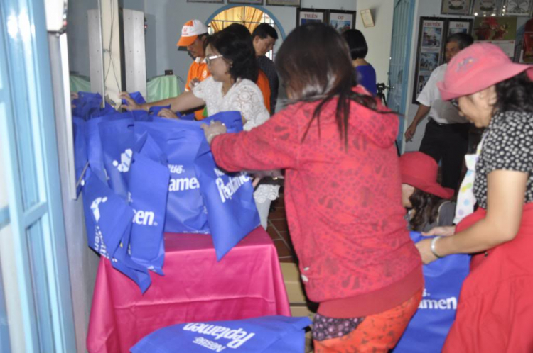HFC tập 5: đầu năm làm việc thiện @Tây Ninh (16/02/14)