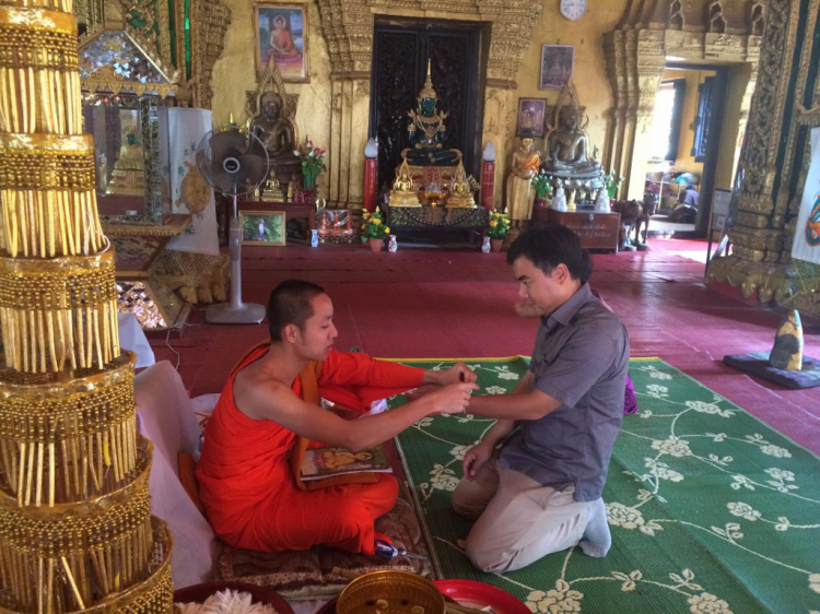 Đi du lịch Lào bằng ô tô!- Tường thuật lại chuyến đi Lào- Thái Lan( Tết Giáp ngọ -trang 3) Đi du lịch Lào bằng ô tô!- Tường thuật lại chuyến đi Lào- Thái Lan( Tết Giáp ngọ -trang 3)