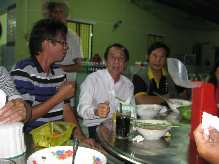Đầu Năm : Khám phá thành phố cổ Kampot - KamPuChia Đầu Năm : Khám phá thành phố cổ Kampot - KamPuChia