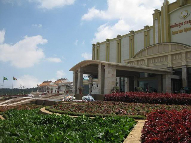 Đầu Năm : Khám phá thành phố cổ Kampot - KamPuChia Đầu Năm : Khám phá thành phố cổ Kampot - KamPuChia