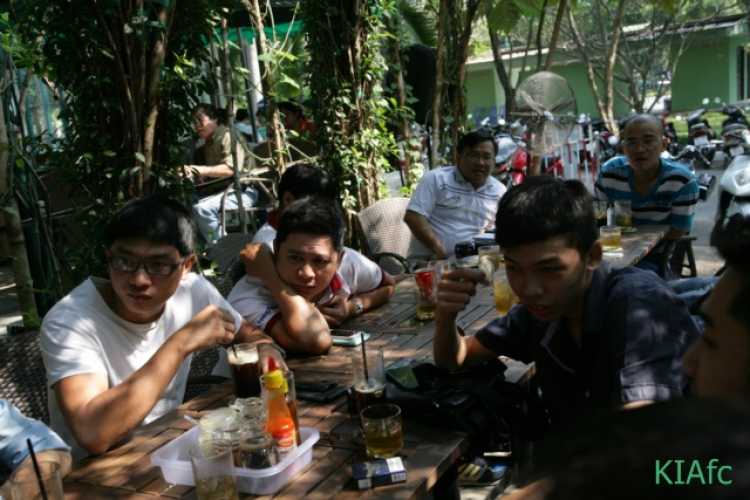 Cafe ộp ẹp sáng chủ nhật hàng Tuần KIAfc , ngày 2/3 Off Cafe ở Dinh Độc lập vào lúc 9H Cafe ộp ẹp sáng chủ nhật hàng Tuần KIAfc , ngày 2/3 Off Cafe ở Dinh Độc lập vào lúc 9H
