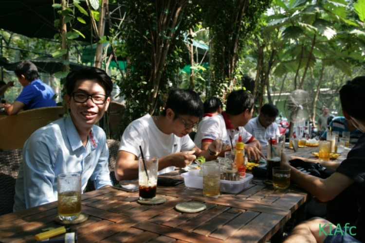 Cafe ộp ẹp sáng chủ nhật hàng Tuần KIAfc , ngày 2/3 Off Cafe ở Dinh Độc lập vào lúc 9H Cafe ộp ẹp sáng chủ nhật hàng Tuần KIAfc , ngày 2/3 Off Cafe ở Dinh Độc lập vào lúc 9H