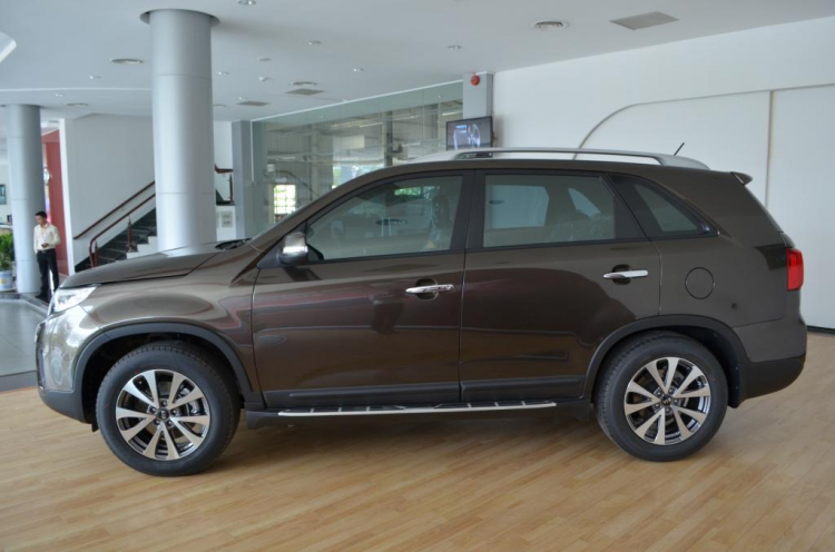 Kia sorento 2014 máy xăng đã có giá chính thức