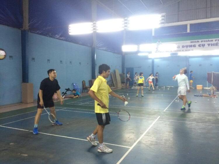 OS BADMINTON - KIAFC - Giao lưu gặp gỡ thứ 3-5 tại NVH LAO ĐỘNG - 18h - 21h