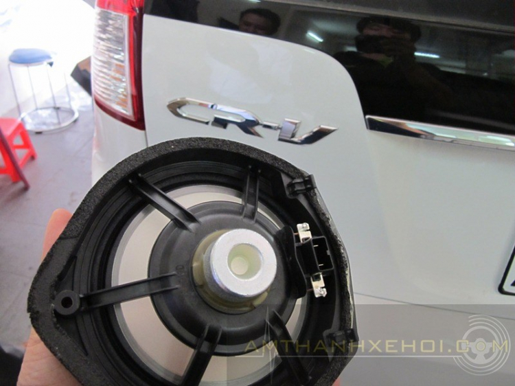 Em đi gắn DVD cho CRV