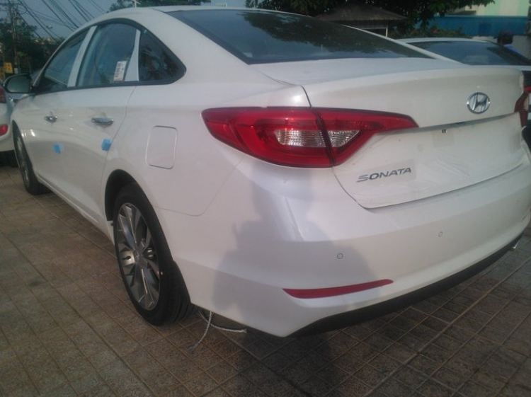 Hyundai Sonata 2015 đã xuất hiện, màu mới..