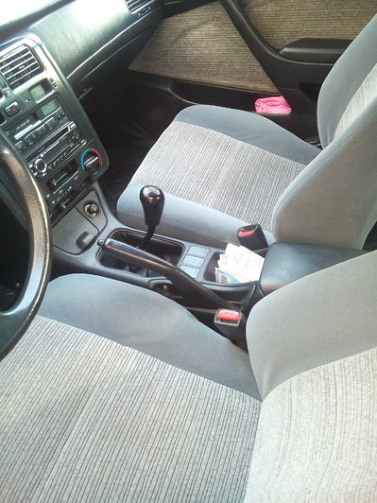 Toyota Corona 1992 - 1996 mắt híp đít bồng (Na béo ) Toyota Corona 1992 - 1996 mắt híp đít bồng (Na béo )