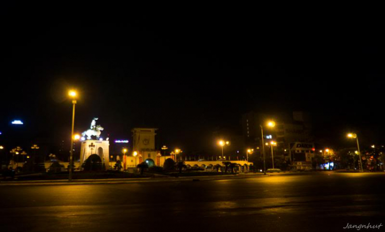 Sài Gòn by night