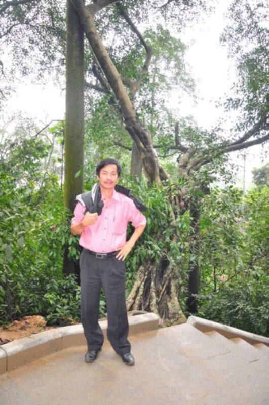 Re: Các cuộc hành trình của "Hắn" Re: Các cuộc hành trình của "Hắn"