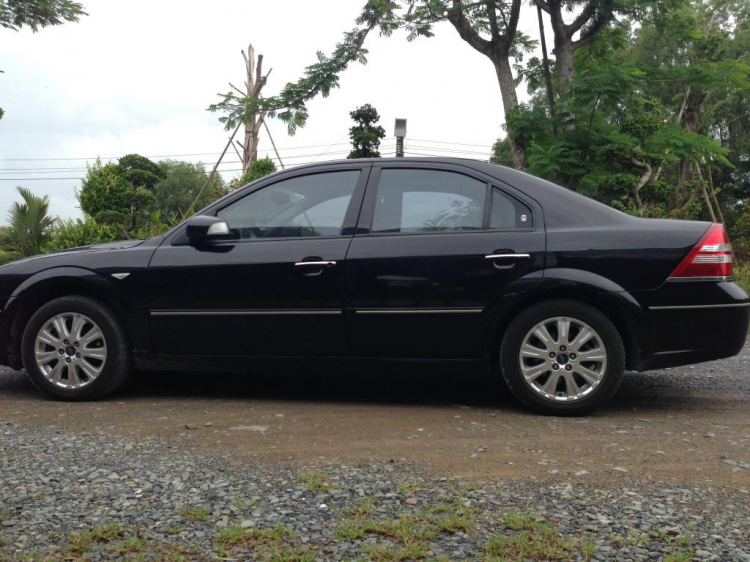 Em cần mua Mondeo Em cần mua Mondeo