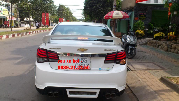 GÀ MỚI CẦN ĐỘ ĐÈN GẦM VÀ ĐÈN HẬU CHO CRUZE GÀ MỚI CẦN ĐỘ ĐÈN GẦM VÀ ĐÈN HẬU CHO CRUZE
