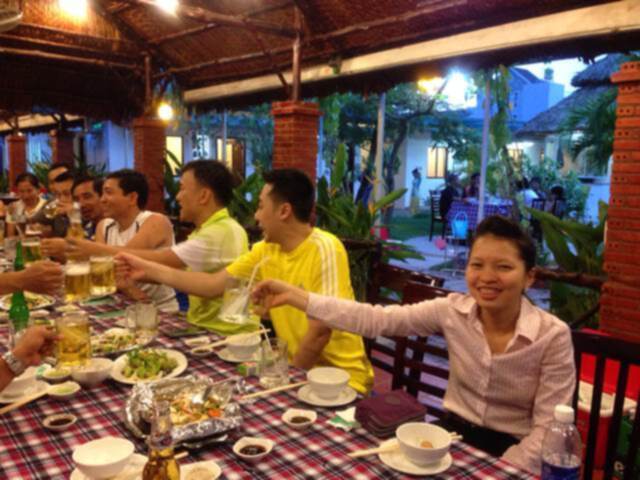 OS BADMINTON - KIAFC - Giao lưu gặp gỡ thứ 3-5 tại NVH LAO ĐỘNG - 18h - 21h OS BADMINTON - KIAFC - Giao lưu gặp gỡ thứ 3-5 tại NVH LAO ĐỘNG - 18h - 21h
