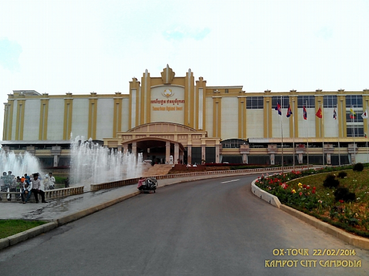 Đầu Năm : Khám phá thành phố cổ Kampot - KamPuChia Đầu Năm : Khám phá thành phố cổ Kampot - KamPuChia