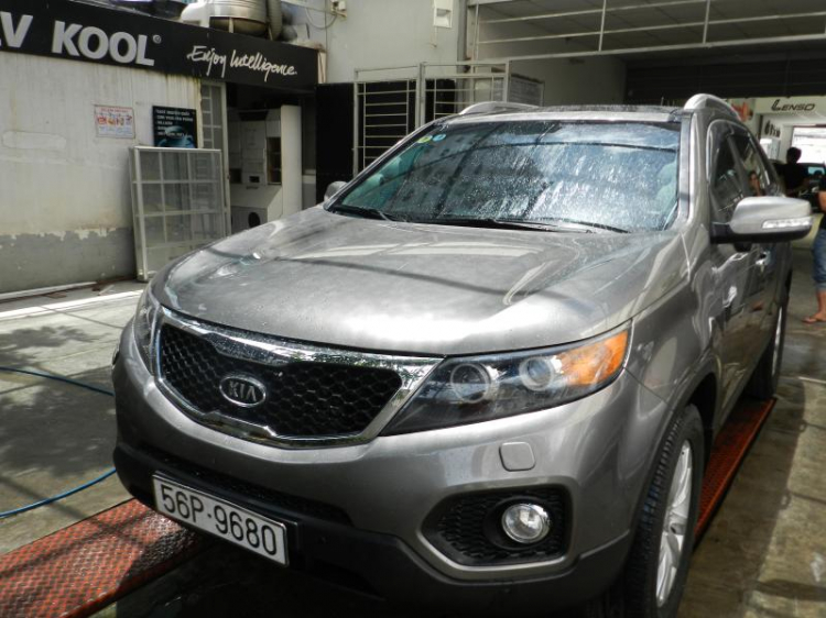 Kia Sorento độ âm thanh và hình ảnh.