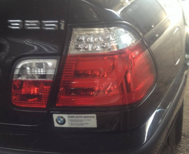 DIY- thay đèn hậu E46 325i DIY- thay đèn hậu E46 325i