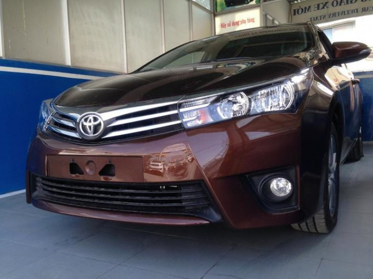 Toyota Corolla Altis 2014: ảnh thực tế tại Việt Nam