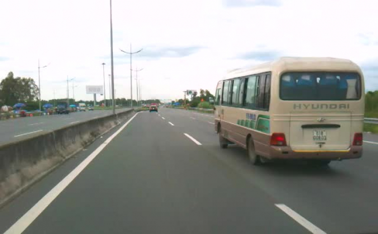 Mời các bác "thảo luận" về làn đường - chạy sao cho đúng?
