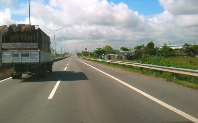 Mời các bác "thảo luận" về làn đường - chạy sao cho đúng?