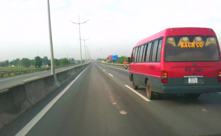Mời các bác "thảo luận" về làn đường - chạy sao cho đúng?