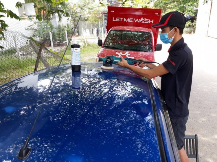 Dịch vụ vệ sinh ô tô tại nhà LET ME WASH