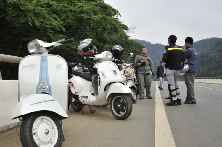 Vespa Hưu trí- Hành trình Asean Vietnam-Laos-ThaiLand-Malaysia-Singapore 2012