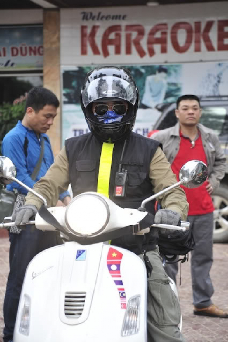 Vespa Hưu trí- Hành trình Asean Vietnam-Laos-ThaiLand-Malaysia-Singapore 2012