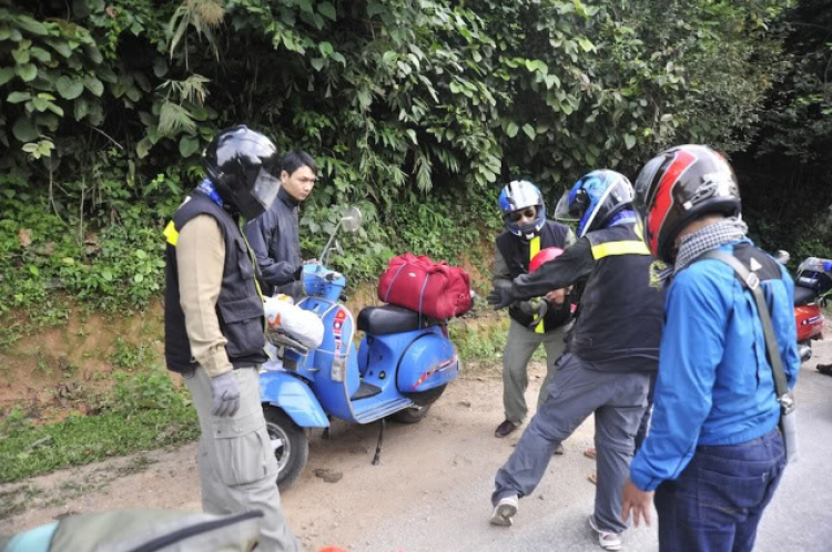 Vespa Hưu trí- Hành trình Asean Vietnam-Laos-ThaiLand-Malaysia-Singapore 2012