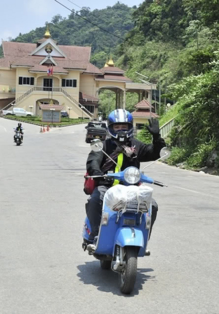 Vespa Hưu trí- Hành trình Asean Vietnam-Laos-ThaiLand-Malaysia-Singapore 2012