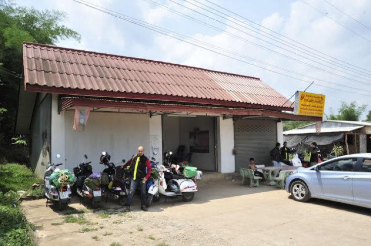 Vespa Hưu trí- Hành trình Asean Vietnam-Laos-ThaiLand-Malaysia-Singapore 2012