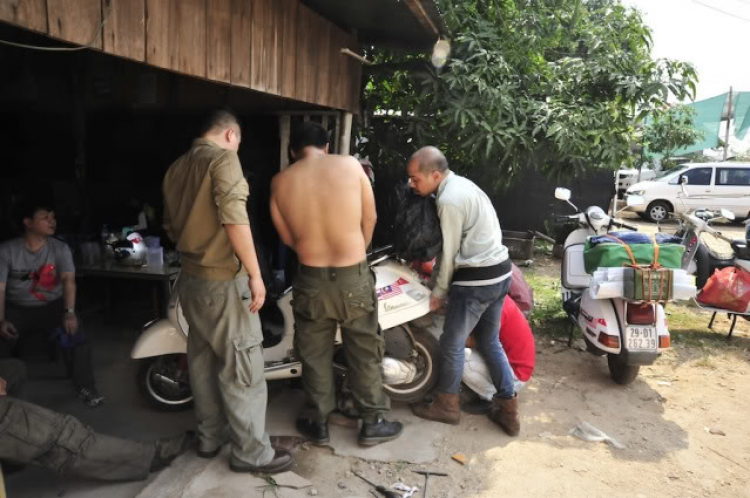 Vespa Hưu trí- Hành trình Asean Vietnam-Laos-ThaiLand-Malaysia-Singapore 2012