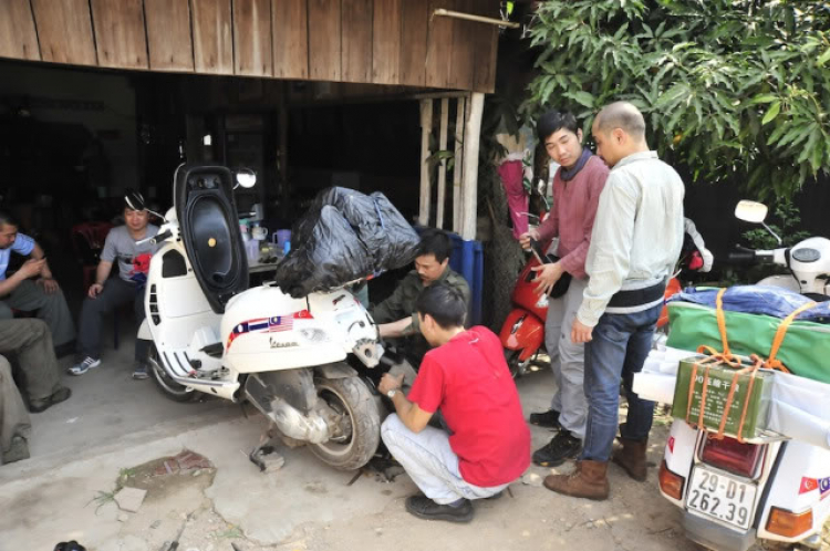 Vespa Hưu trí- Hành trình Asean Vietnam-Laos-ThaiLand-Malaysia-Singapore 2012