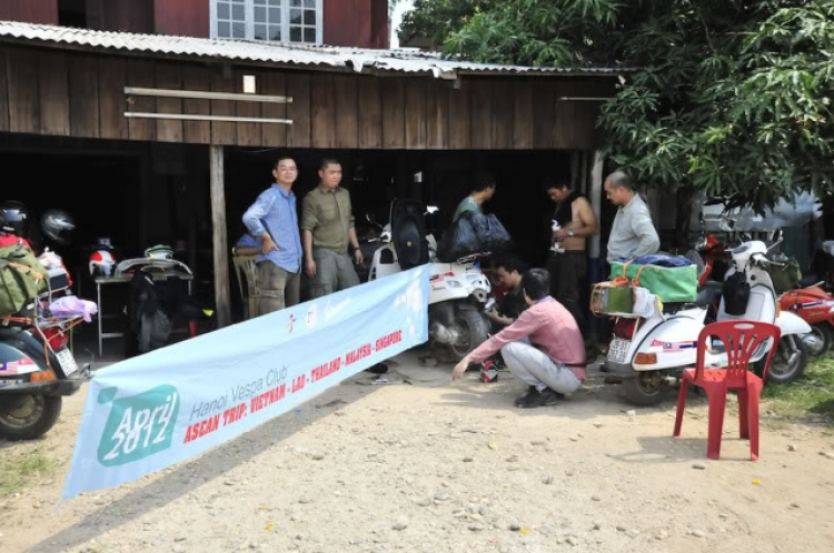 Vespa Hưu trí- Hành trình Asean Vietnam-Laos-ThaiLand-Malaysia-Singapore 2012 Vespa Hưu trí- Hành trình Asean Vietnam-Laos-ThaiLand-Malaysia-Singapore 2012