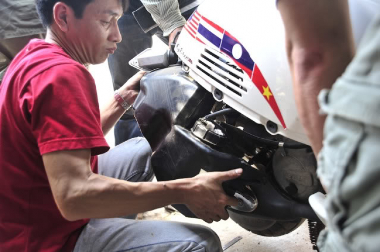 Vespa Hưu trí- Hành trình Asean Vietnam-Laos-ThaiLand-Malaysia-Singapore 2012