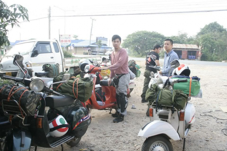 Vespa Hưu trí- Hành trình Asean Vietnam-Laos-ThaiLand-Malaysia-Singapore 2012