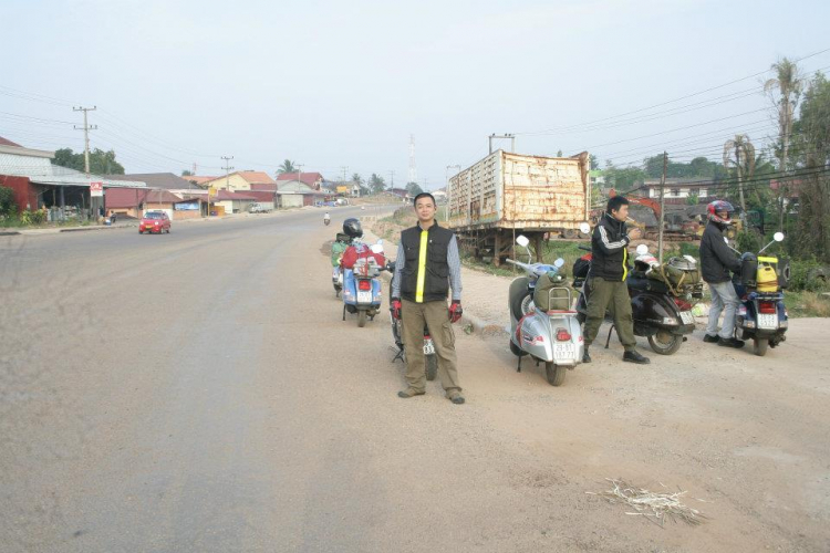 Vespa Hưu trí- Hành trình Asean Vietnam-Laos-ThaiLand-Malaysia-Singapore 2012