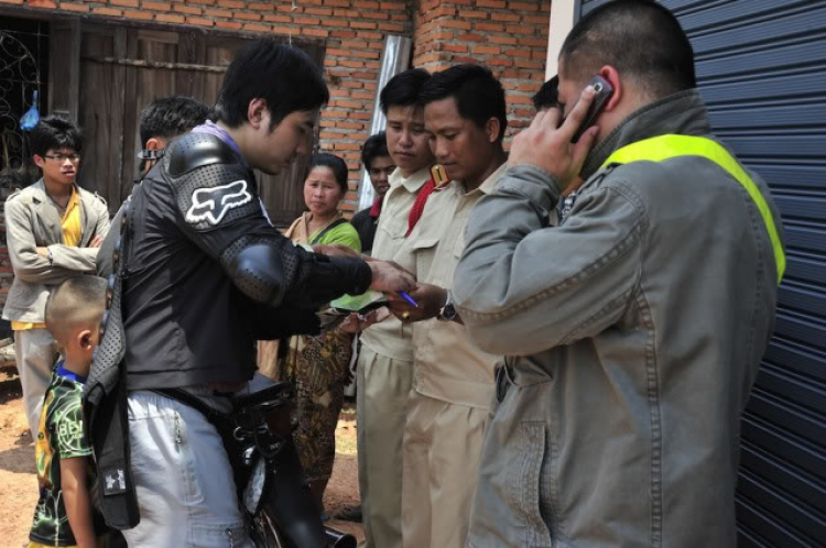 Vespa Hưu trí- Hành trình Asean Vietnam-Laos-ThaiLand-Malaysia-Singapore 2012