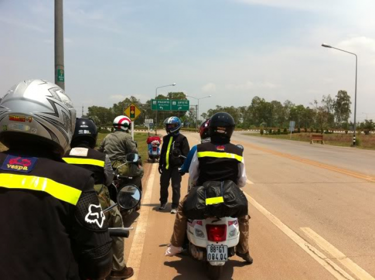 Vespa Hưu trí- Hành trình Asean Vietnam-Laos-ThaiLand-Malaysia-Singapore 2012