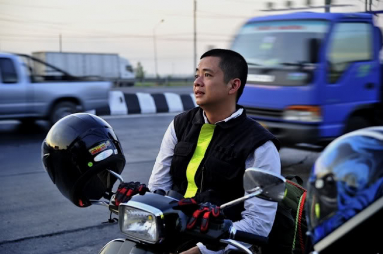 Vespa Hưu trí- Hành trình Asean Vietnam-Laos-ThaiLand-Malaysia-Singapore 2012