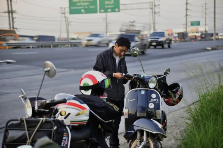 Vespa Hưu trí- Hành trình Asean Vietnam-Laos-ThaiLand-Malaysia-Singapore 2012