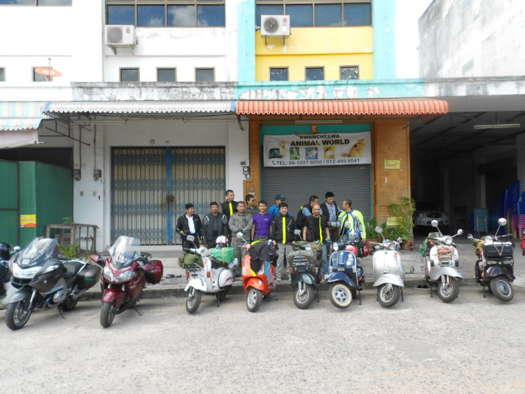 Vespa Hưu trí- Hành trình Asean Vietnam-Laos-ThaiLand-Malaysia-Singapore 2012 Vespa Hưu trí- Hành trình Asean Vietnam-Laos-ThaiLand-Malaysia-Singapore 2012