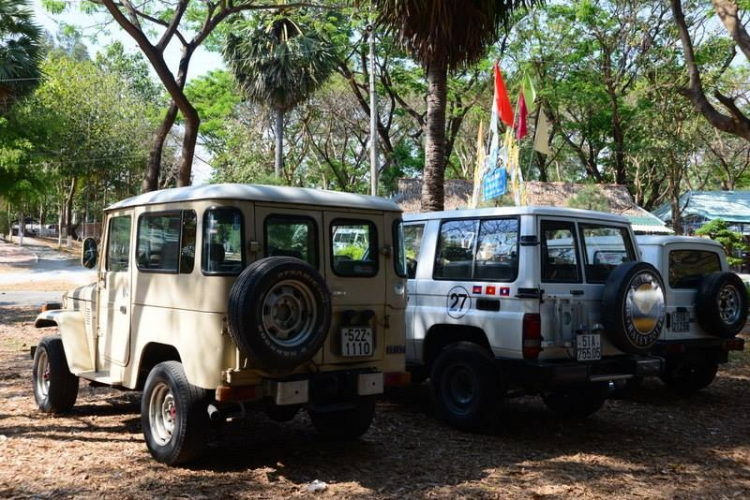 LAND CRUISER  FRIENDCLUB (LFC) "Where there were NO ROADS, there was LAND CRUISER"