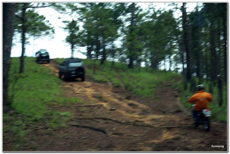 Ngày lễ của anh em 4x4 Ngày lễ của anh em 4x4
