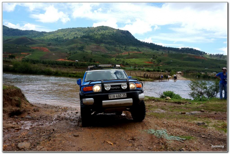 Ngày lễ của anh em 4x4 Ngày lễ của anh em 4x4